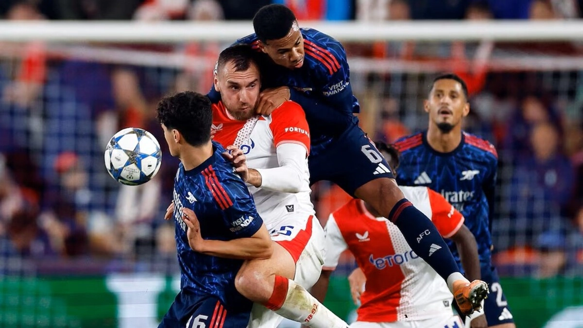 Пражская «Славия» пожаловалась на «Арсенал» – они затягивали время и никуда не торопились